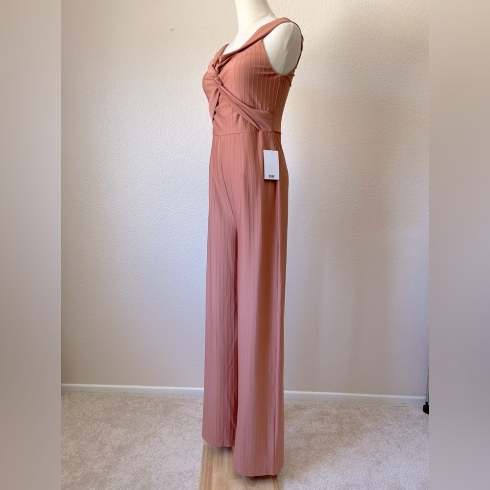 BIN#25 - LUCEN by NIKIBIKI Women’s SMALL Peach Jumpsuit